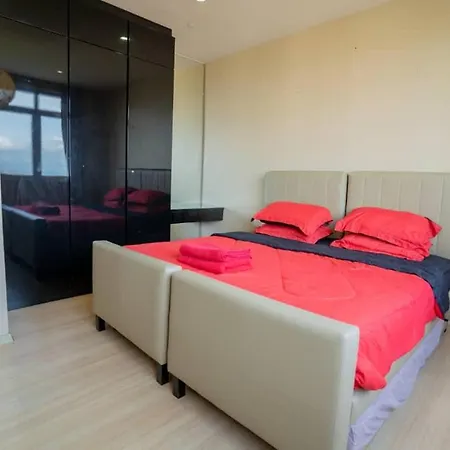 118 Robbin'S Nest Apartment